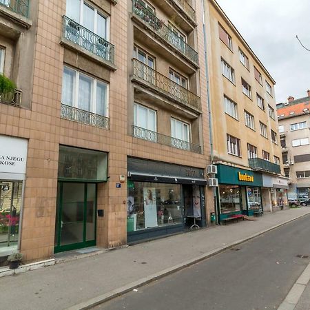 Cosy Romantic Apartment Zagreb Bagian luar foto