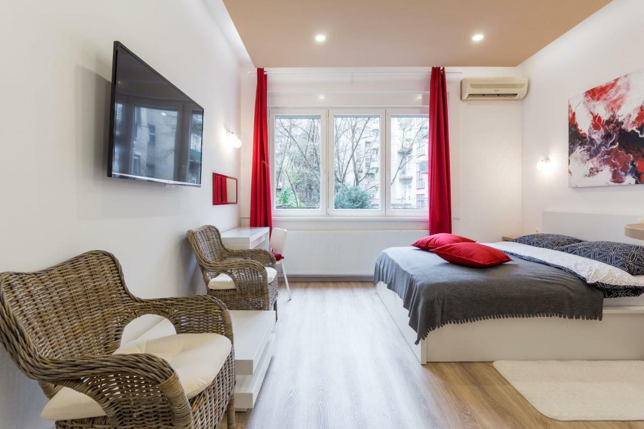 Cosy Romantic Apartment Zagreb Bagian luar foto