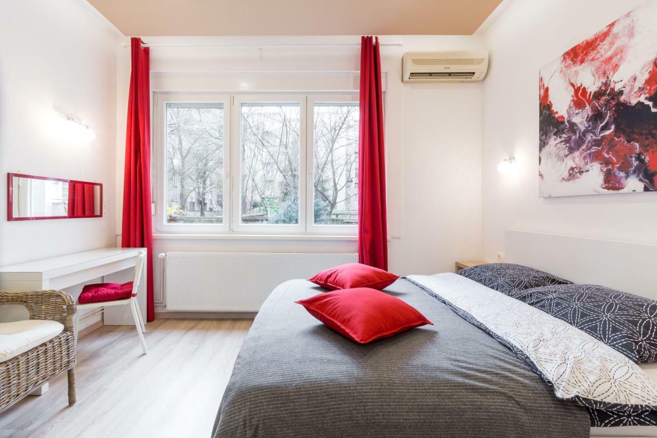 Cosy Romantic Apartment Zagreb Bagian luar foto