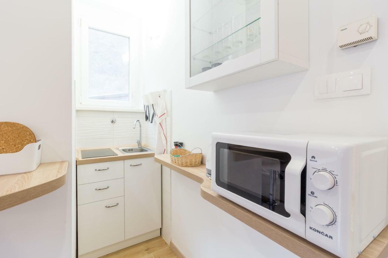 Cosy Romantic Apartment Zagreb Bagian luar foto